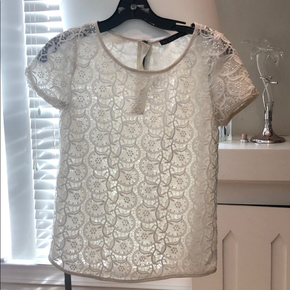Zara Off white crochet blouse